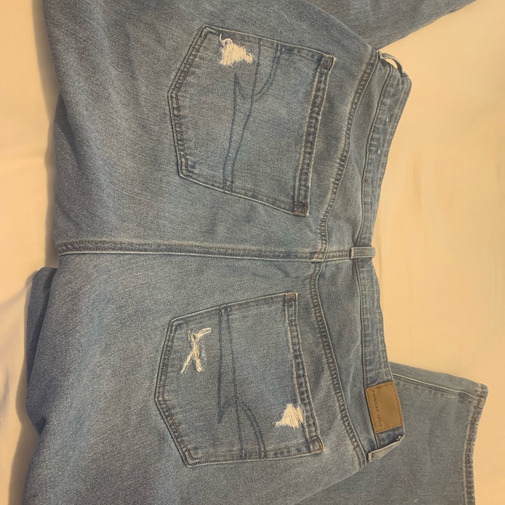 American eagle mom jeans! New never worn. Size 18